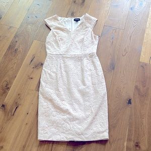 Liz Claiborne Pink Lace V Neck Shift Dress Size 8